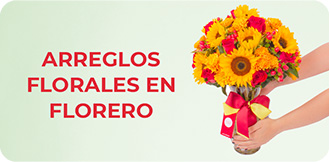Arreglos florales en florero